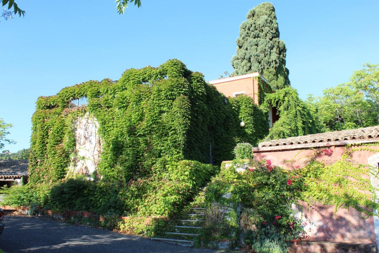 Il Giardino Dei Lucchesi - Country Houses Villa Aci Catena Eksteriør bilde